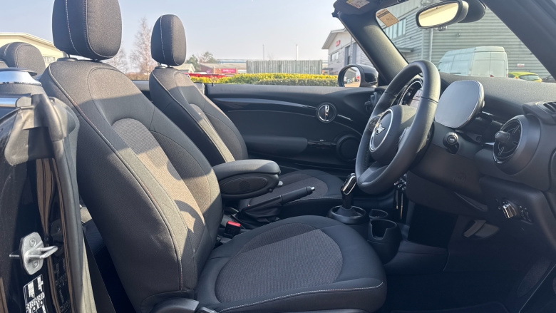 MINI Convertible 1.5 Cooper Classic Premium 2dr Auto Petrol Convertible